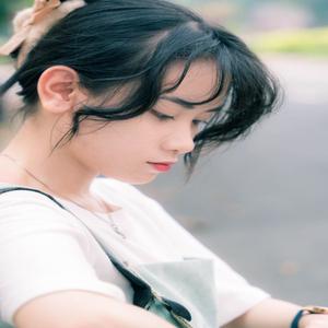 唐依童